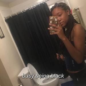 Meet your Posher, Makayla